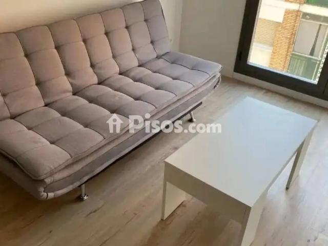 Piso en alquiler en Joc de La Bola Camps D'Esports