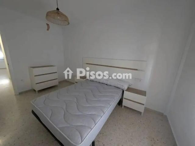 Piso en alquiler en Lucena