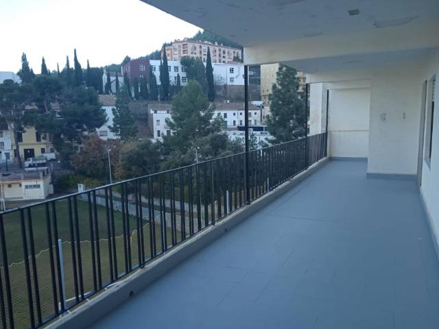 PISO EN ALQUILER EN LUCENA
