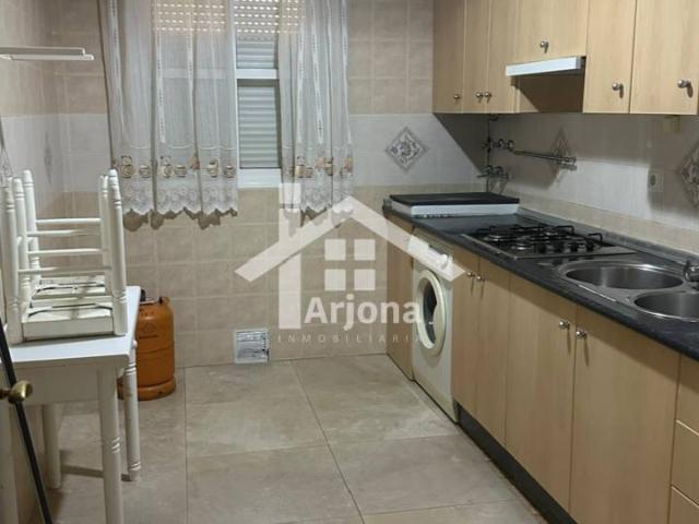 Piso en alquiler en Lucena