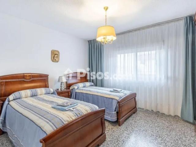 Piso en alquiler en La Chana