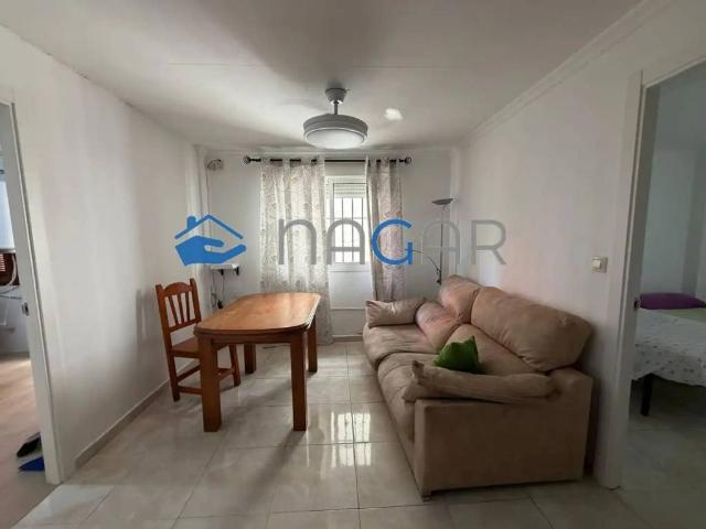 Piso en Alquiler en La Línea de la Concepción