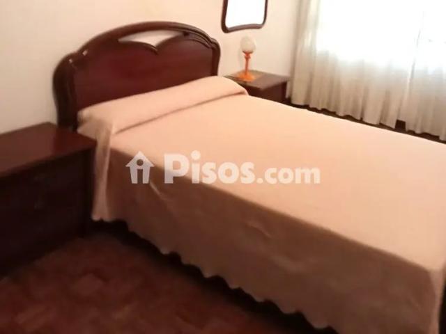 Piso en alquiler en Labañou Os Rosales