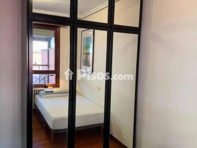 Piso en alquiler en Las Ventas