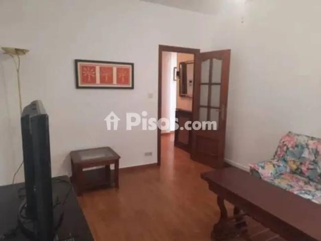 Piso en alquiler en Las Delicias