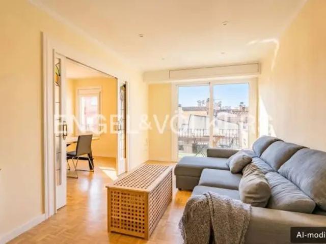 Piso en alquiler en Les Corts