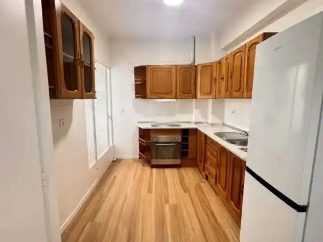 Piso en alquiler en Linarejos