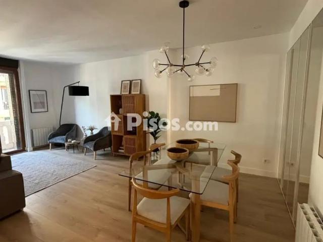 Piso en alquiler en Lista