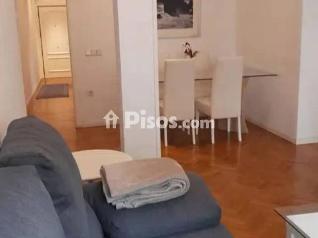 Piso en alquiler en Lista