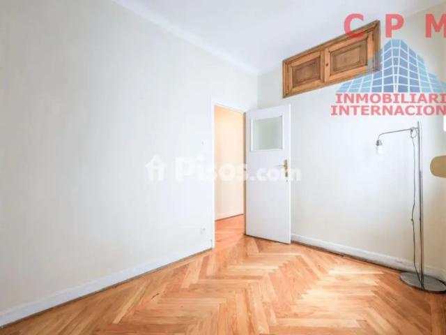 Piso en alquiler en Lista