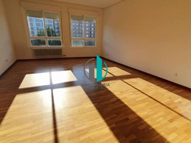 Piso en Alquiler en Logroño