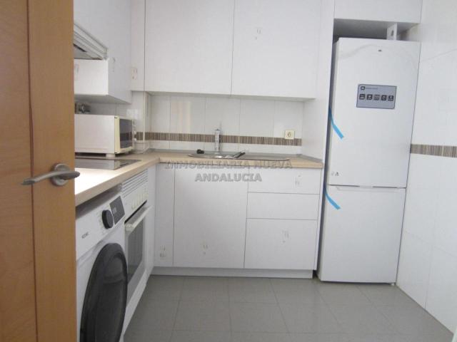 Piso en alquiler en Los Ángeles Cruz de Caravaca Piedras Redondas