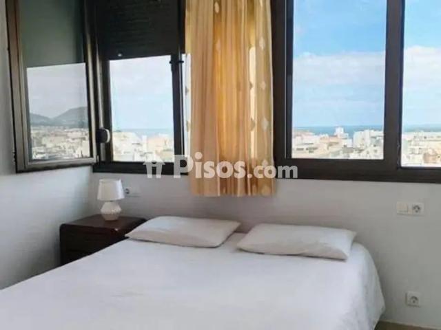 Piso en alquiler en Puerto Canteras