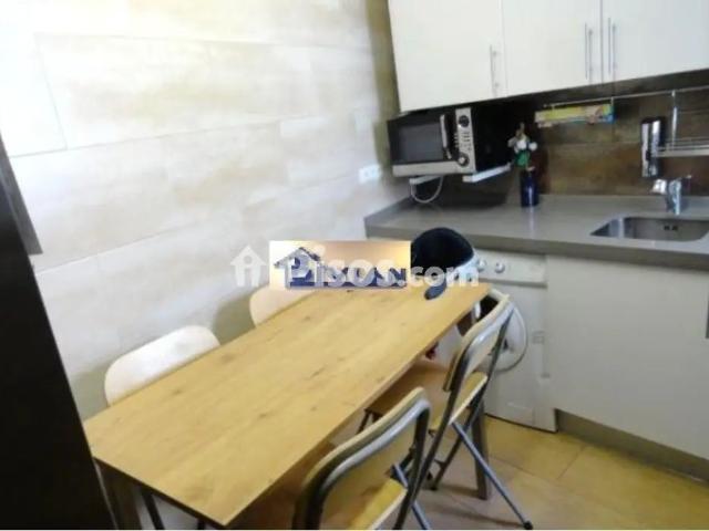 Piso en alquiler en Punta Umbría Con Comunidad, Agua y Parking Incluido. Para Desplazados Por Trabajo Hasta El 15 de Ju