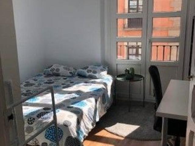 Piso en alquiler en Pza Mayor