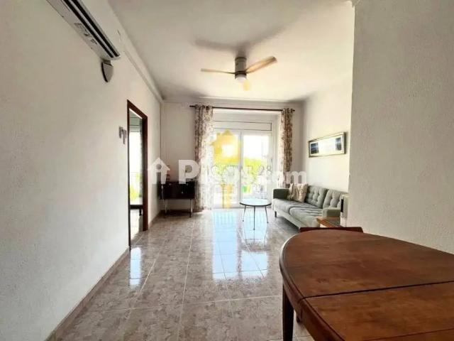 Piso en alquiler en Palau Saverdera