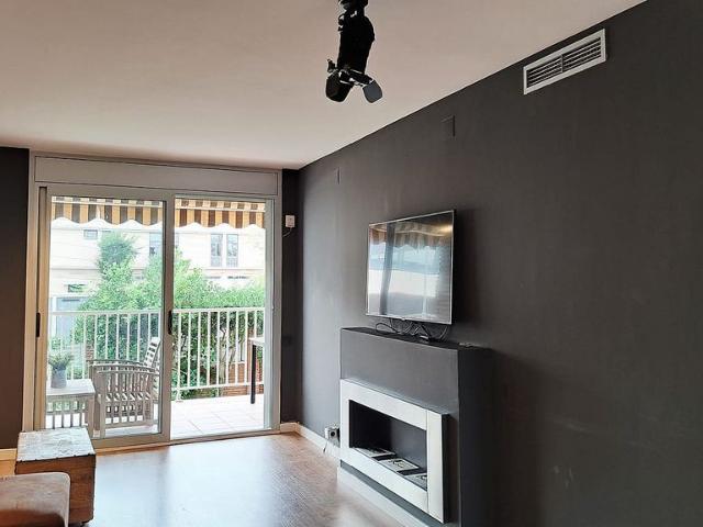 Piso en alquiler en paseo Marítim, Castelldefels, de 88 m² 2 habitaciones por 1.490