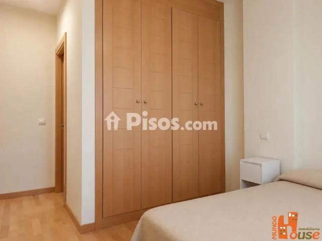 Piso en alquiler en Paseo Constitución