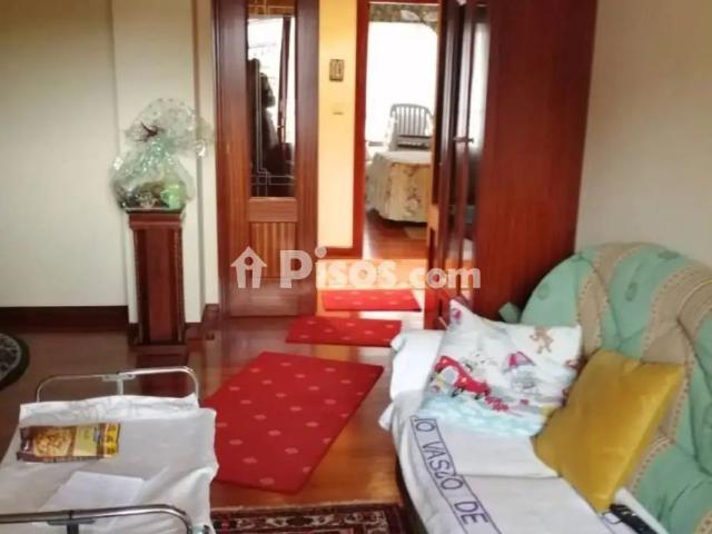 Piso en alquiler en Paseo de Ocharan Mazas