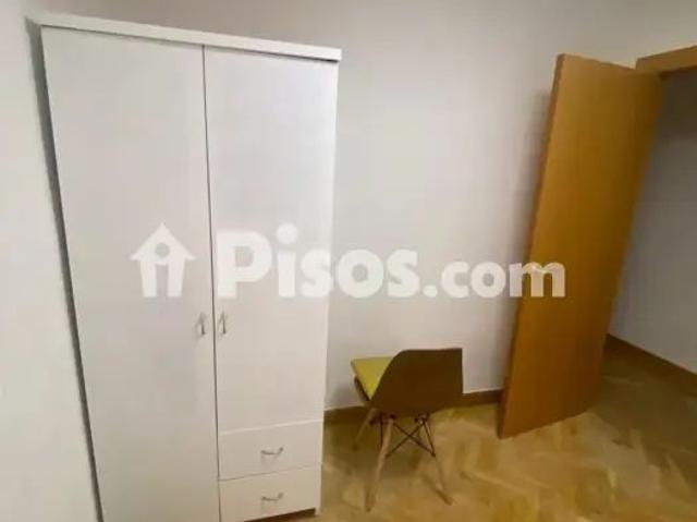 Piso en alquiler en Paseo de Canalejas, cerca de Calle de Santa Clara