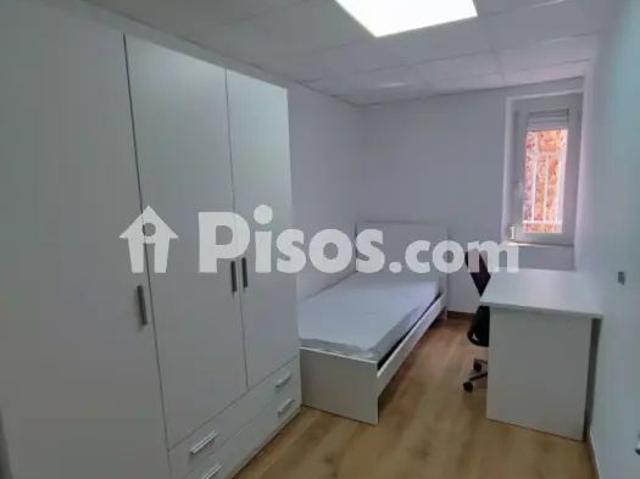 Piso en alquiler en Paseo de Garay