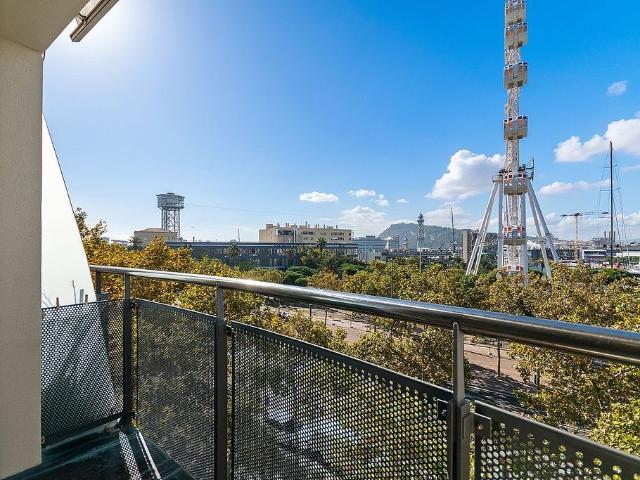 Piso en alquiler en paseo De Joan de Borbó, Barcelona, de 120 m² 3 habitaciones por 2.300