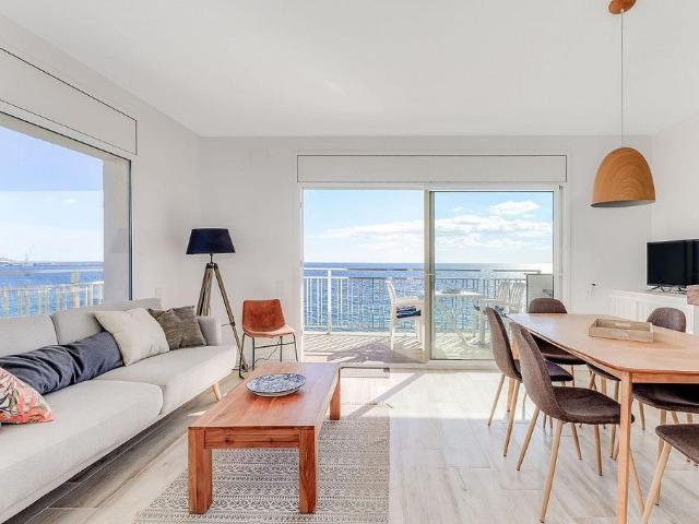 Piso en alquiler en paseo De Josep Mundet, Calonge, de 84 m² 3 habitaciones por 1.300