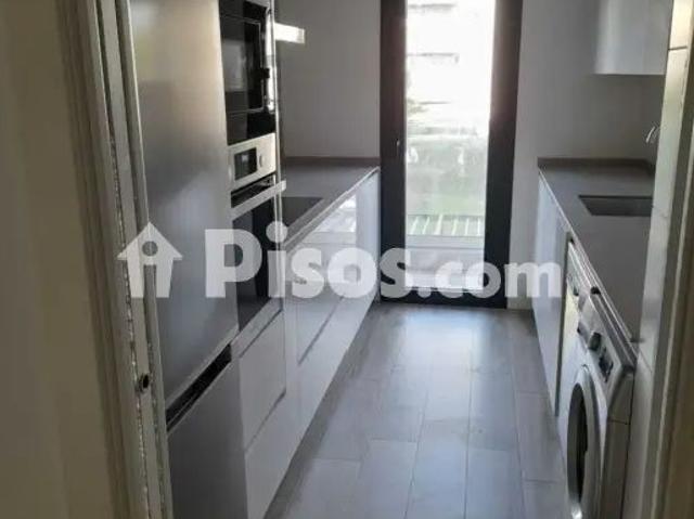 Piso en alquiler en Paseo de las Almunias, 7