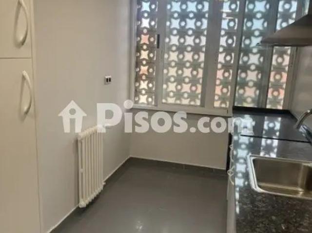 Piso en alquiler en Paseo de las Carmelitas