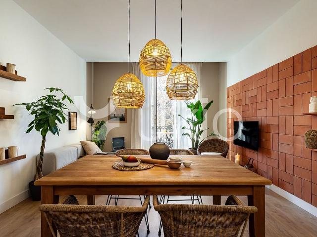 Piso en alquiler en paseo De Sant Joan, Barcelona, de 80 m² 2 habitaciones por 3.010