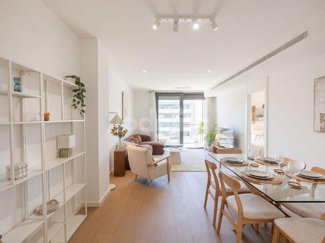 Piso en alquiler en paseo Del Taulat, Barcelona, de 90 m² 3 habitaciones por 3.655