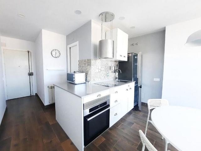 Piso en alquiler en paseo General Mendoza, Girona, de 44 m² 1 habitación por 756