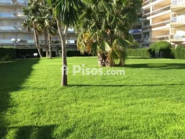 Piso en alquiler en Passeig Marítim