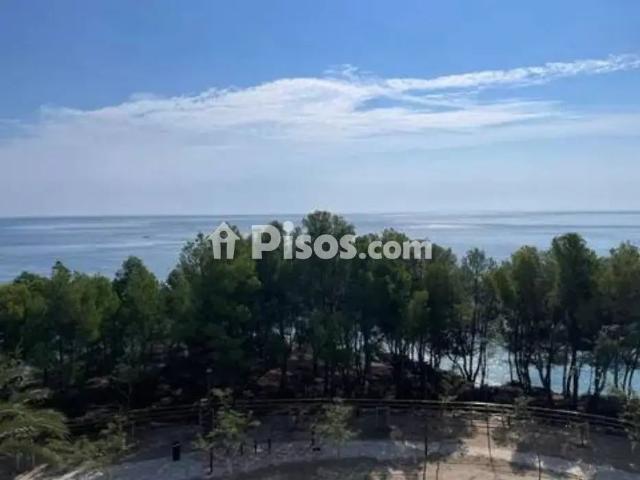 Piso en alquiler en Passeig Marítim