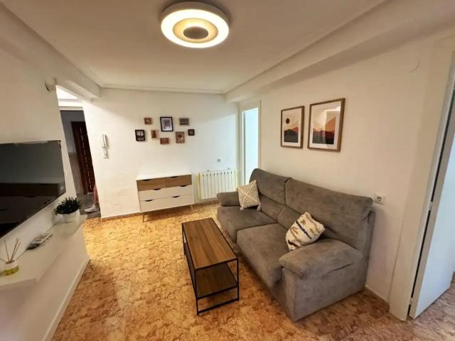 Piso en alquiler en Peñamefecit Avda Barcelona