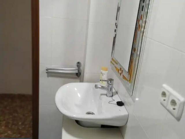 Piso en alquiler en PINTOR ARBASIA. 28