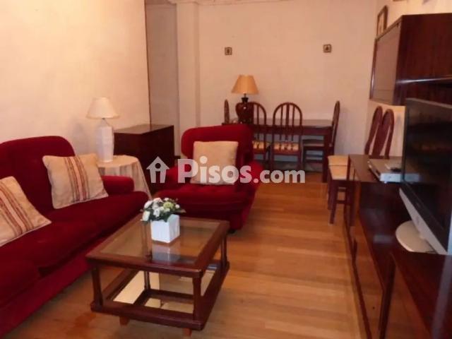 Piso en alquiler en Piso Con Ascensor, Calefacción