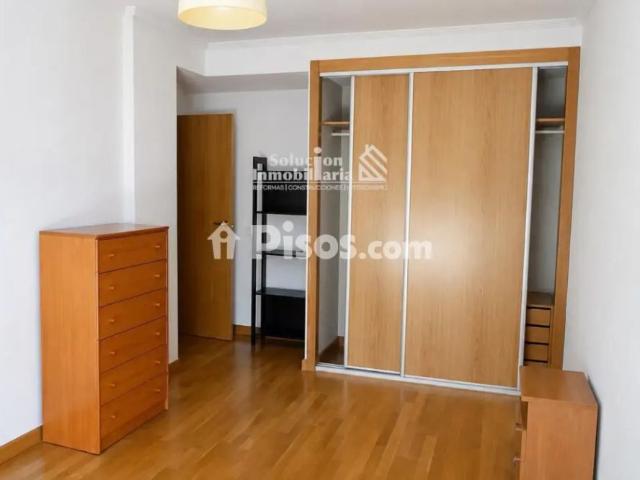 Piso en alquiler en Pizarrales