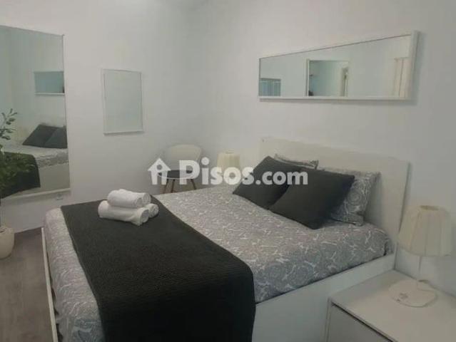 Piso en alquiler en Plaza María José Artes