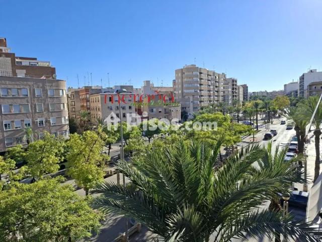 Piso en alquiler en Plaza Barcelona