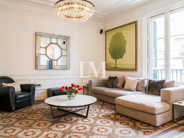 Piso en alquiler en plaza De Catalunya, Barcelona, de 196 m² 5 habitaciones por 8.000