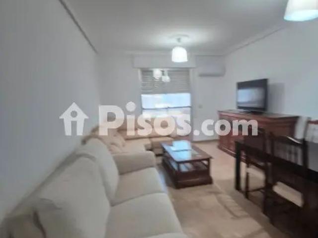 Piso en alquiler en Plaza de las Américas