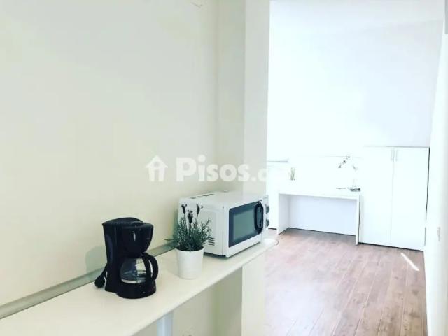Piso en alquiler en Plaza de Poniente, 30