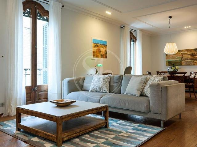 Piso en alquiler en plaza De Sant Josep Oriol, Barcelona, de 78 m² 2 habitaciones por 2.195