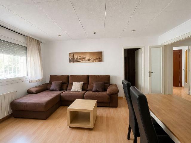 Piso en alquiler en plaza D'eduard Torroja, Barcelona, de 75 m² 4 habitaciones por 1.600