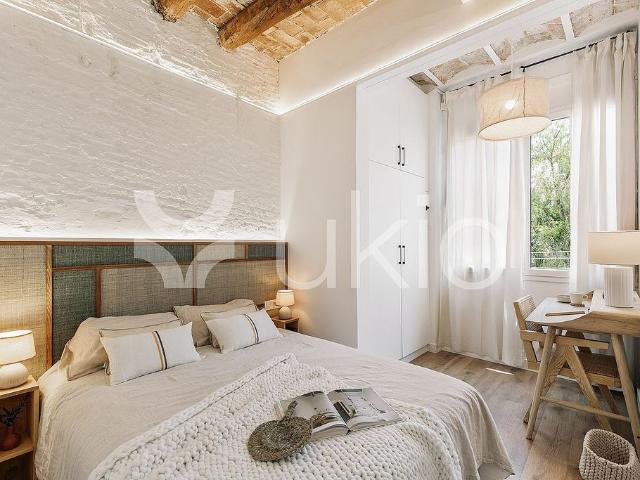 Piso en alquiler en plaza Sant Vicenç de Sarrià, Barcelona, de 67 m² 2 habitaciones por 2.750