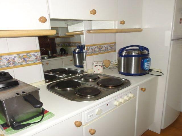 Piso en alquiler en pleno centro de Córdoba, sin amueblar, con cochera incluida