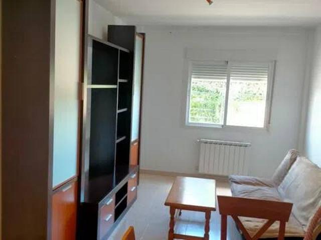 Piso en Alquiler en Poblete