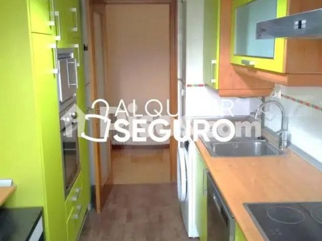 Piso en alquiler en Polígono Argales Las Villas Parque Alameda Covaresa