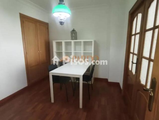 Piso en alquiler en Portanova